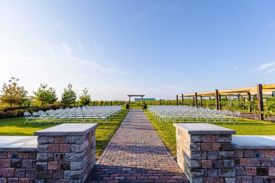 Peaceful ceremony setting