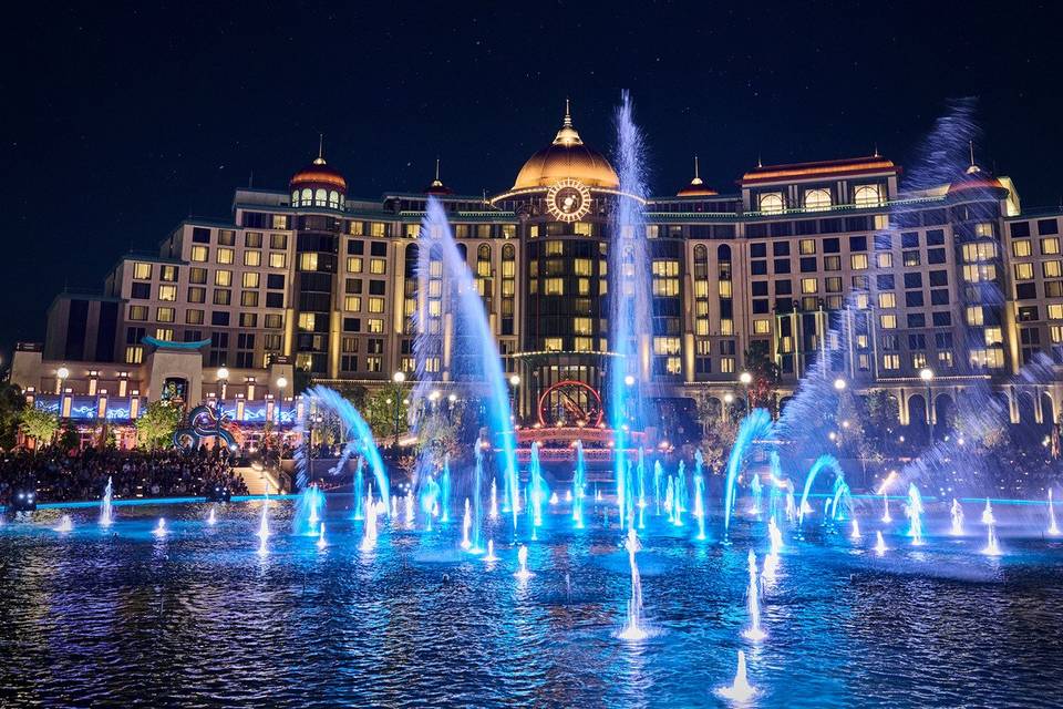 Universal Helios Grand Hotel