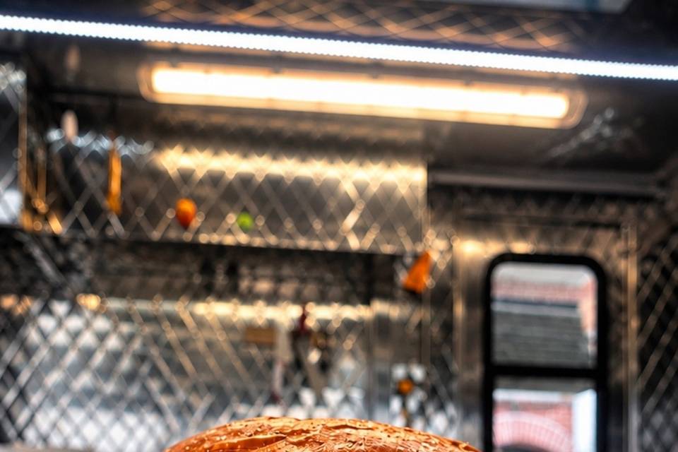 21_breakfast_Hank_Arties_breakfast_burger_upload_ready.jpg