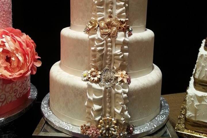 Fondant covered cake -$3.50 per serving
