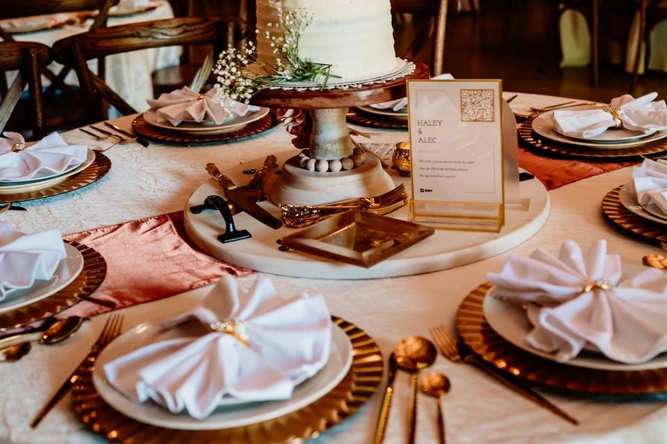 Cakes for Every Table