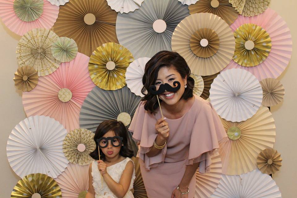 Smile Cubby Photography and Photo Booths