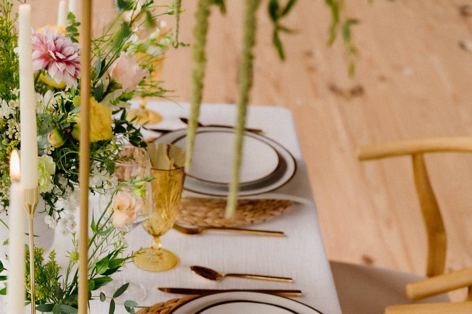 Place Setting Example