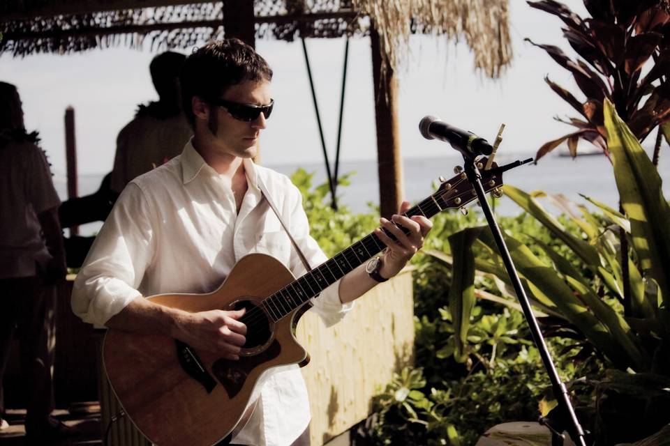 Solo Acoustic Weddings