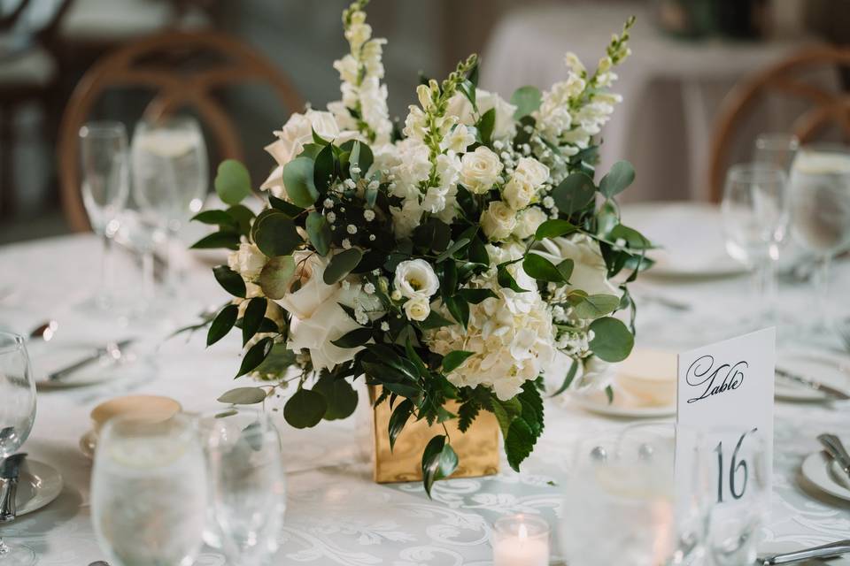 Asymmetrical Babys Breath Arch