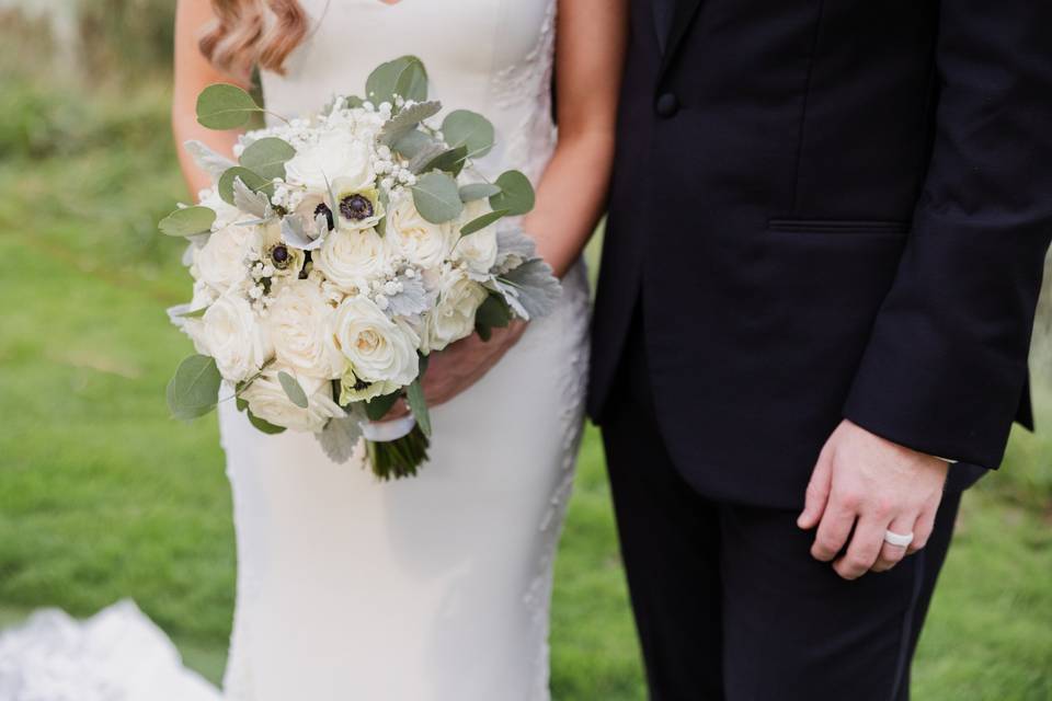 White Roses & Dusty Miller