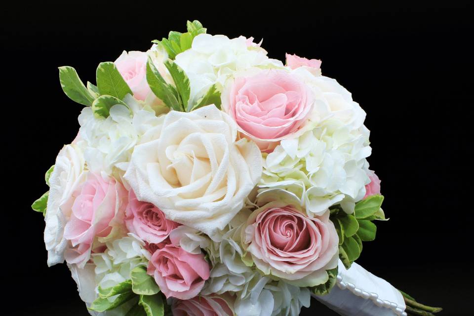 Clutch Bridal Bouquet