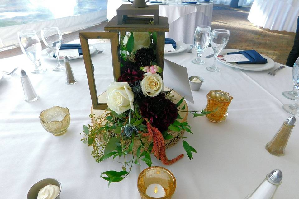 Charming centerpiece