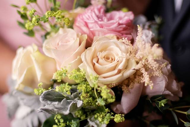 Bruce's Flower Shop