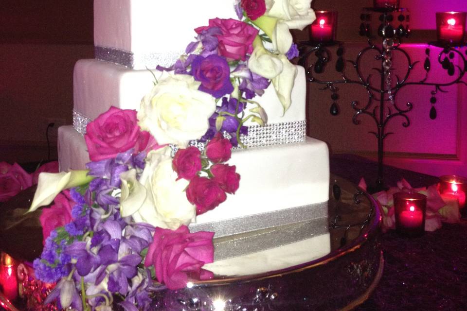 Square wedding cake