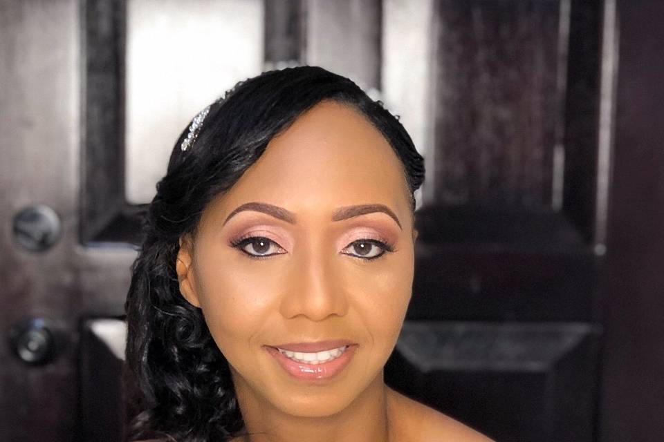 Simply Flawless Makeup by Aretha