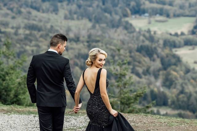 Red carpet updo for this glam bride in Bellingham, WA. Photo by Pearl Photography by Elena