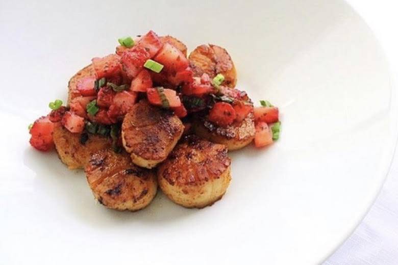Seared Cajun Scallops