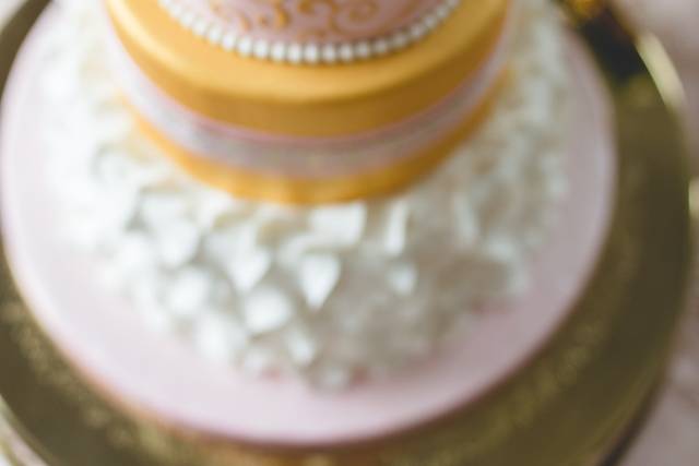 Multiple layerd cake