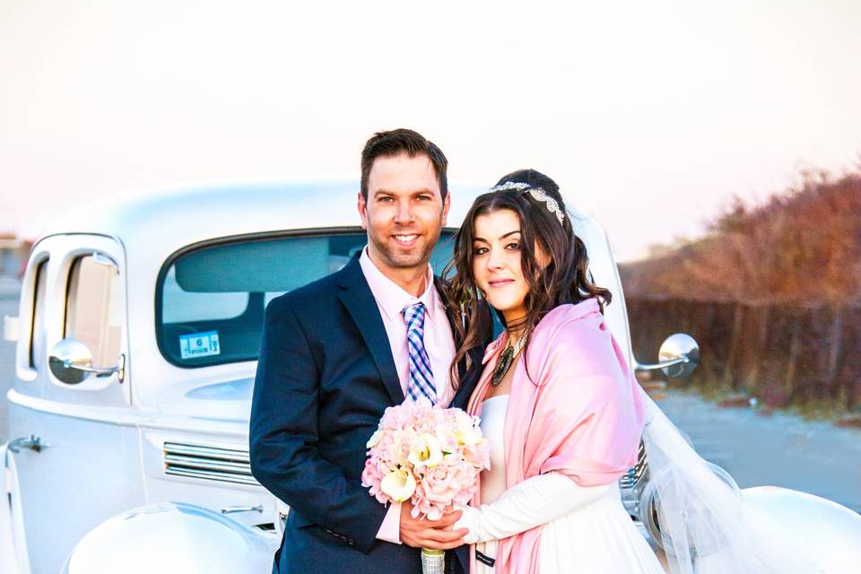 Nice Limo at beach wedding