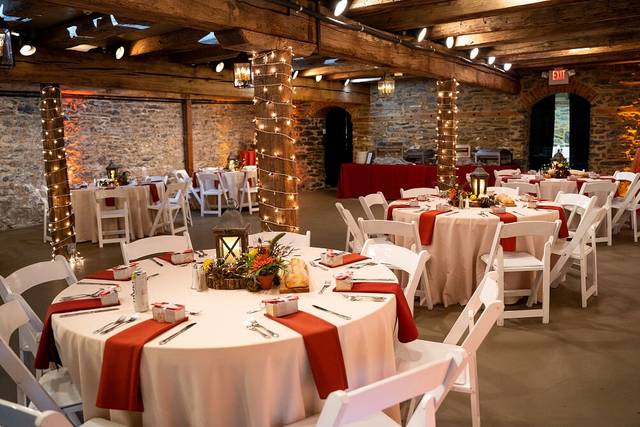 Indoor barn reception