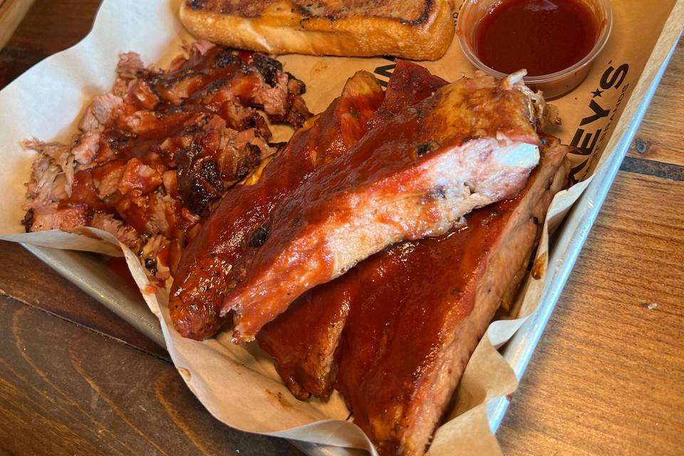 Dickey's Barbecue Pit Clarksville