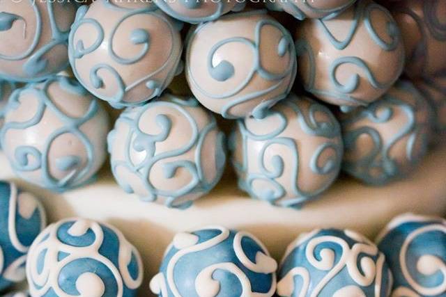 Buffalo Cake Pops