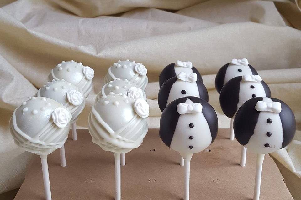 Rosie's Cake Pop Palace - Loving these buffalo plaid inspired cake pops for  a #babyshower 😍 #rosiescakepoppalace #cakepops #buffaloplaid #trees  #socute #yum | Facebook