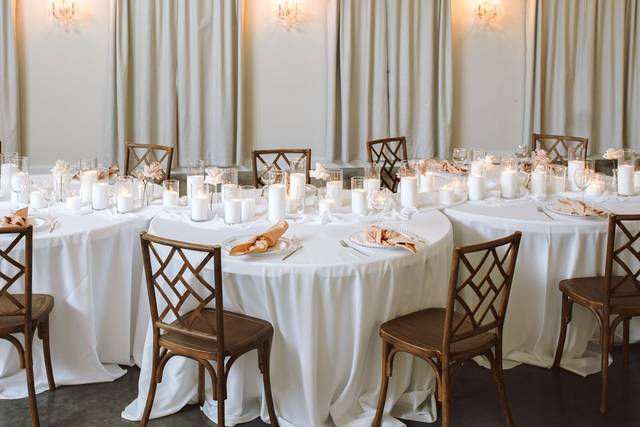 Romantic Reception Candlelight