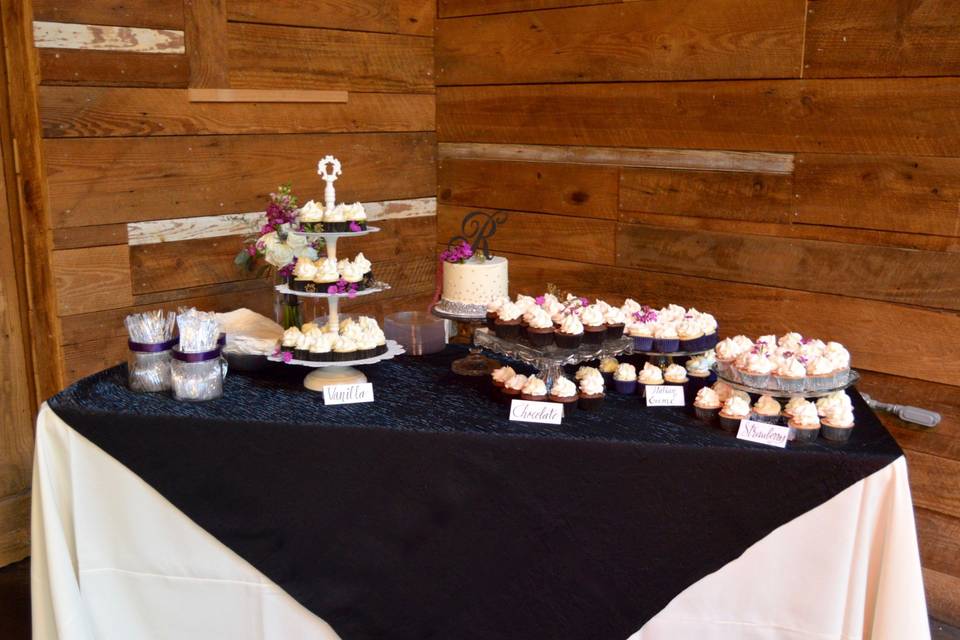 The Parlor Cake Table