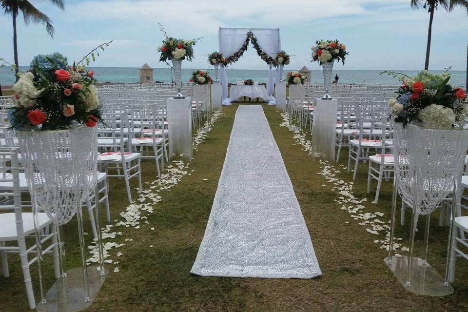 Exquisite Weddings Rental & Services