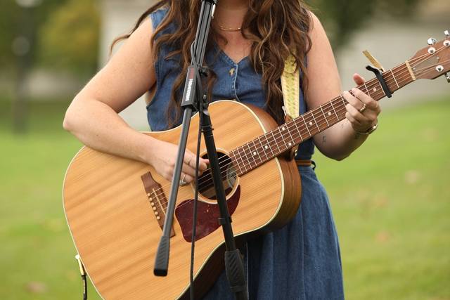 Mak Briggs Music