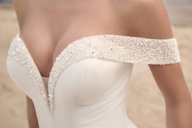 Simple Pearl Wedding Dress