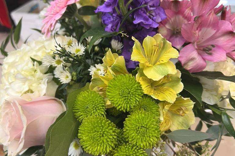 Spring flowers centerpiece