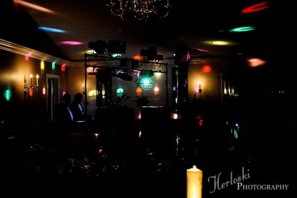 Perfect Sounds DJ Entertainment & Lighting