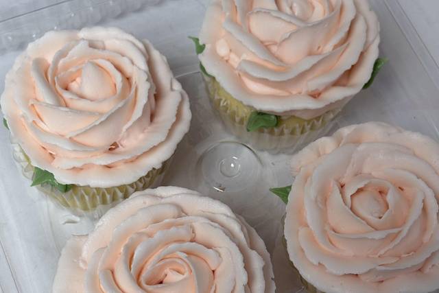 Titus Bakery and Deli