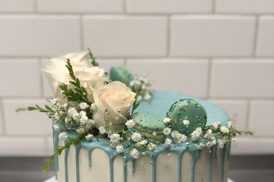 Blue floral cake