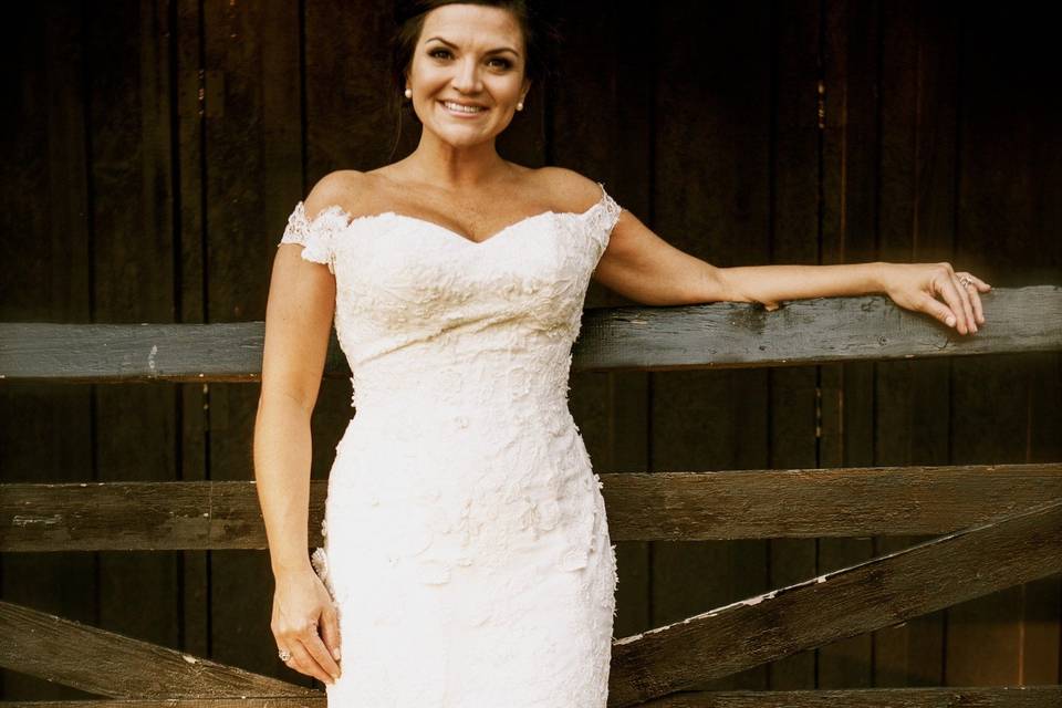 Our Custom Couture Bride: Mrs. Alli Boshier