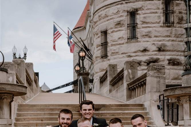 Groomsmen