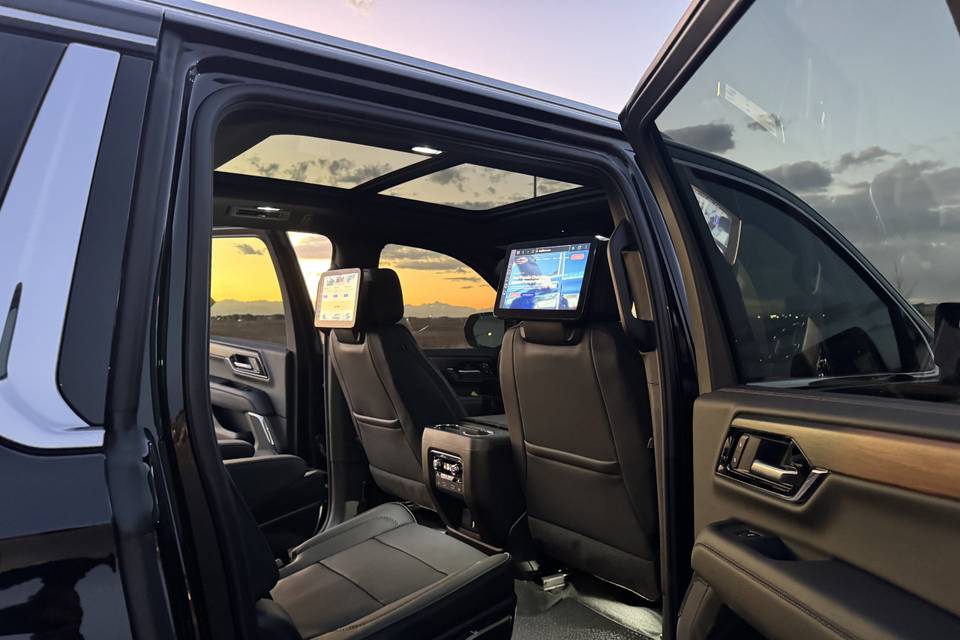 SUV 6