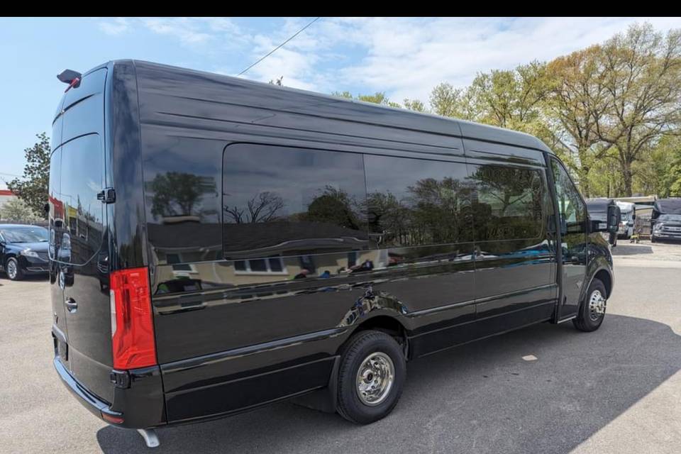 Mercedes Sprinter 14