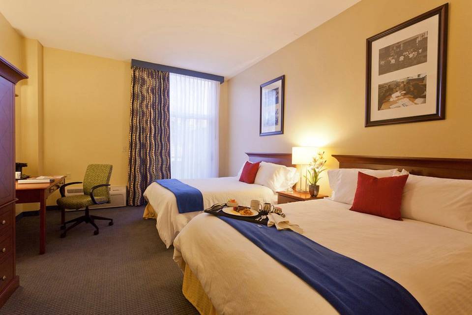 We offer 31 Inn-Style guest rooms year round.
