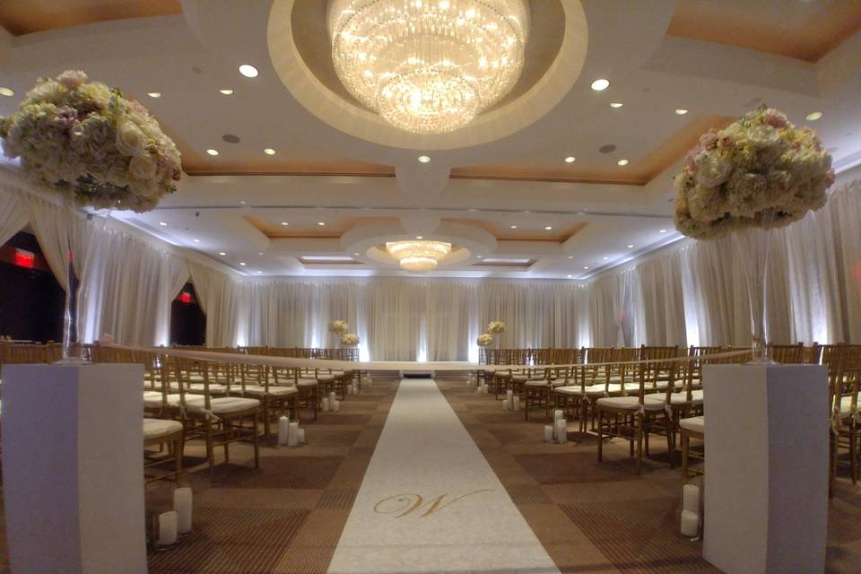 Ballroom draping/uplighitng