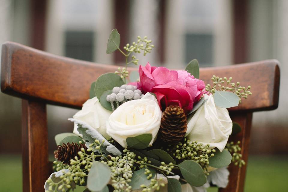 Cascade bouquet