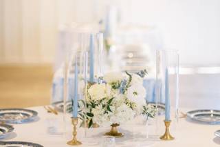A Simple Touch Wedding Decor