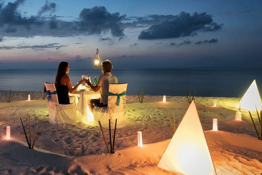 J&L TRAVEL GROUP LLC
