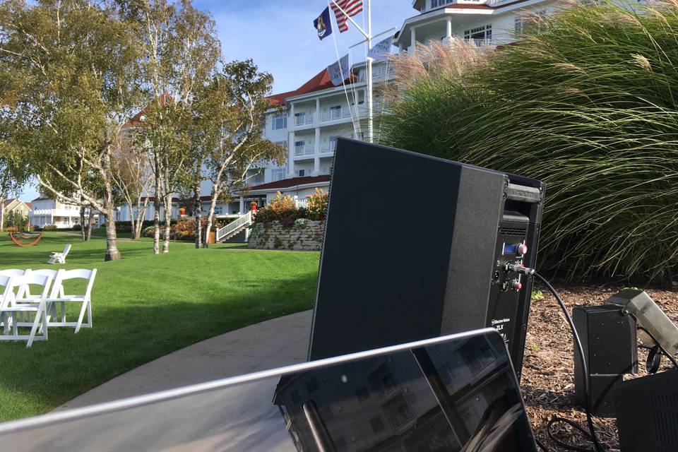 Outdoor ceremony-Bay Harbor