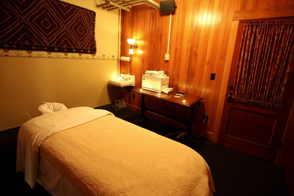 Treatment room in Ruby's Spa