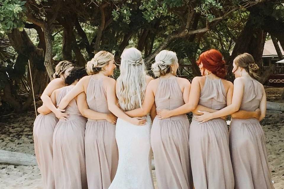 The bride with her bridesmaids