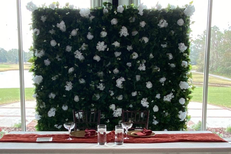Sweetheart table
