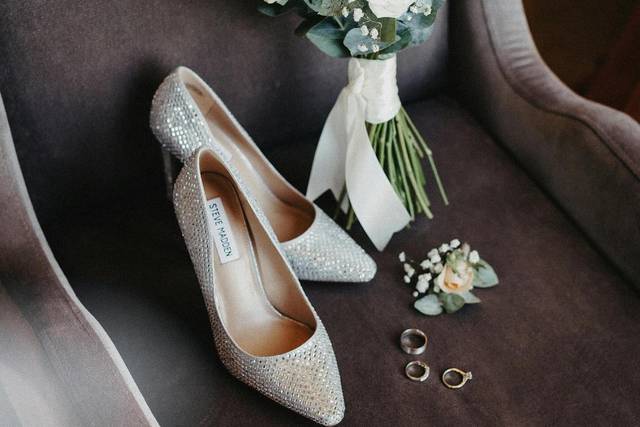 Ring to Aisle Weddings