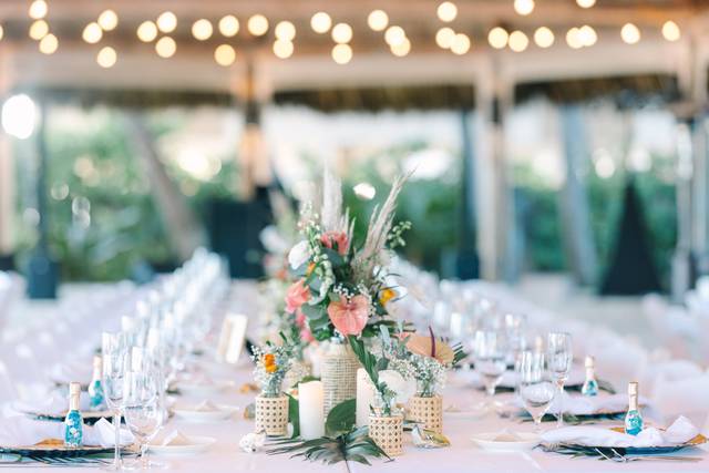 Coastal Chic Reception Under