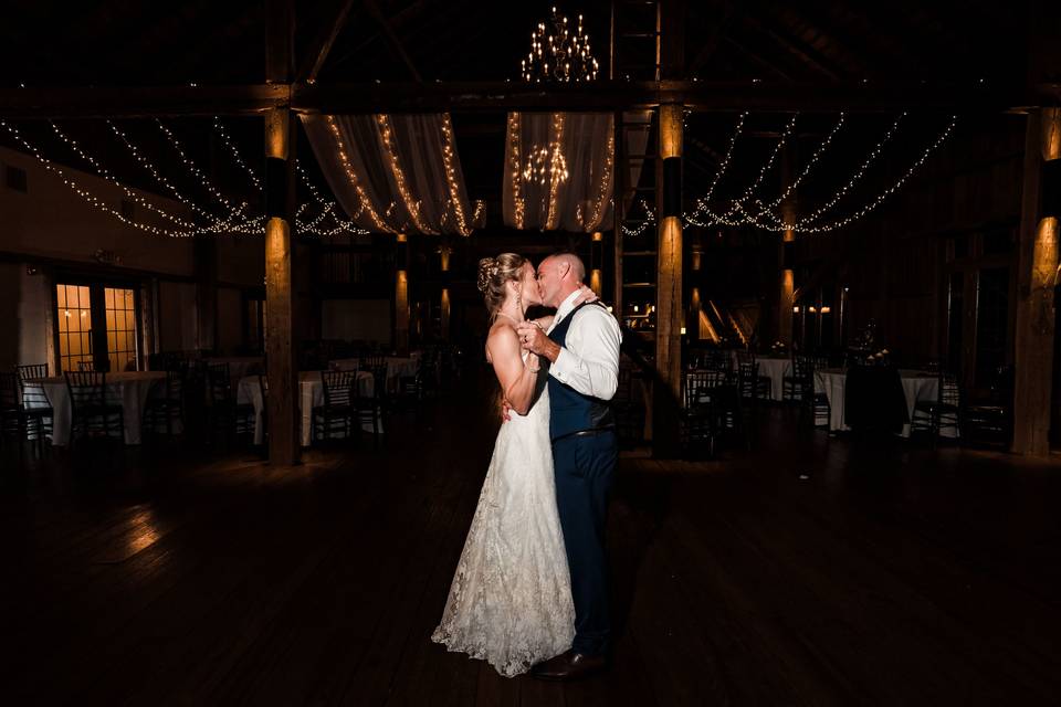 Bride & Groom Dance