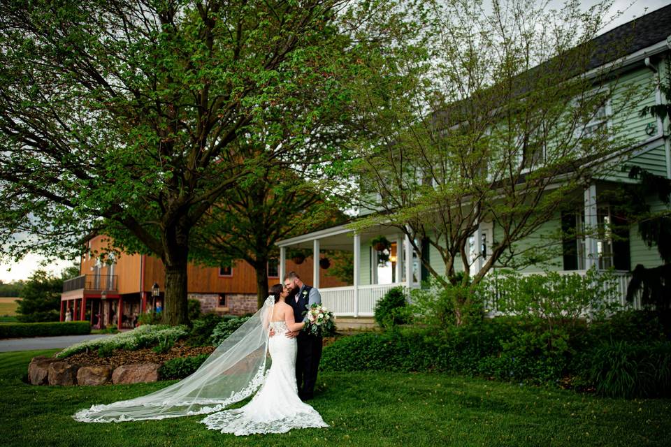 Bride & Groom