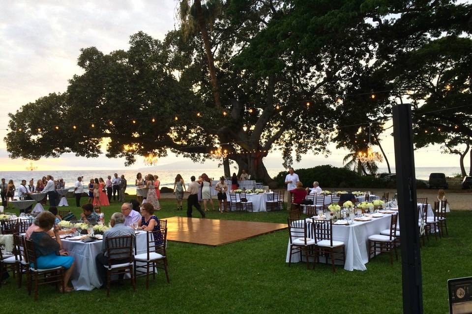 Outdoor wedding reception